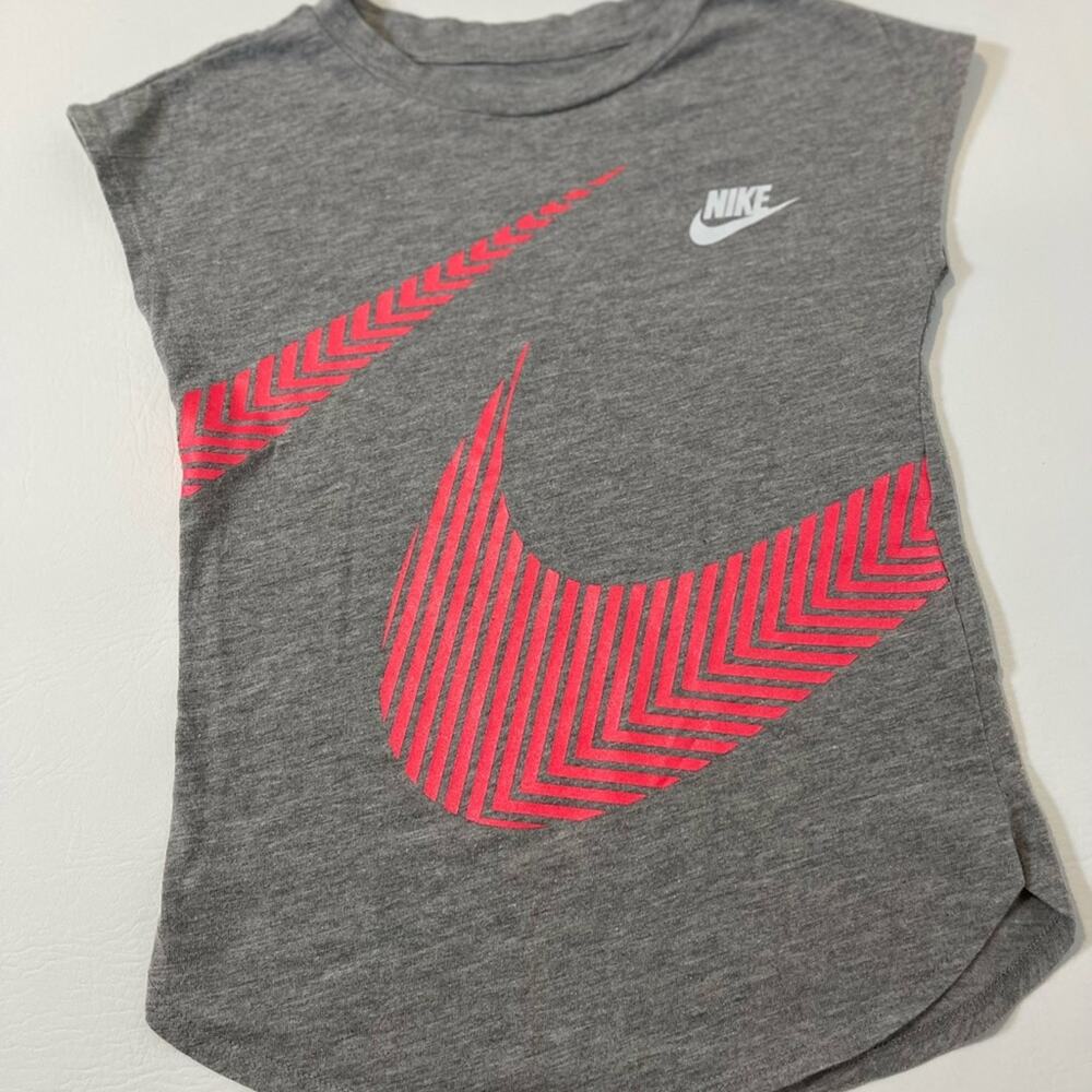 The Nike Tee, Athletic Cut, Gray, Sleeveless. Youth Size 6X/L.